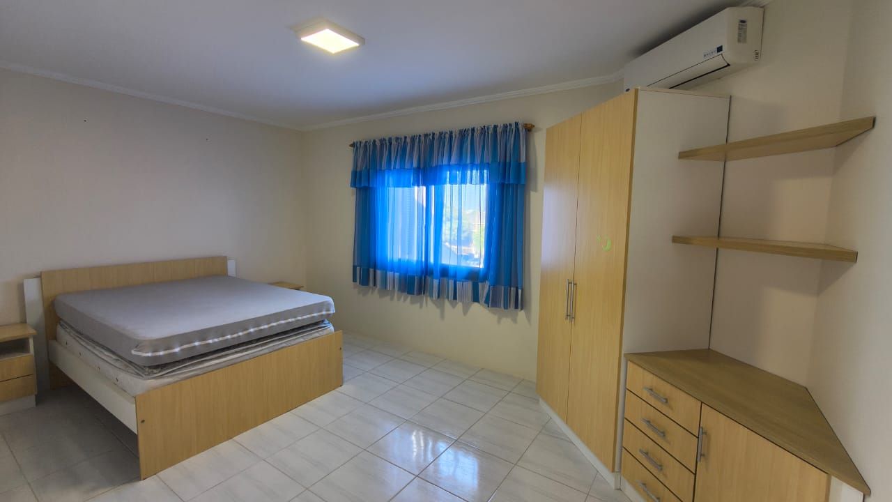 Sobrado Duplex 3 quartos sendo 1 suíte para venda no bairro Areias Brancas em Arroio do Sal