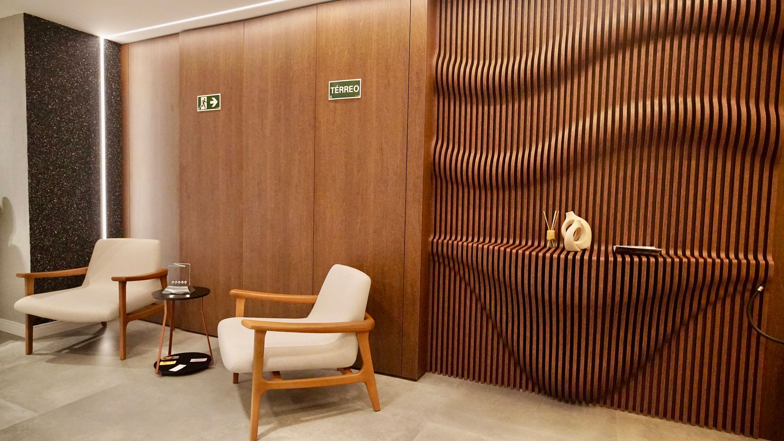 Apartamento para venda no bairro Planalto em Gramado