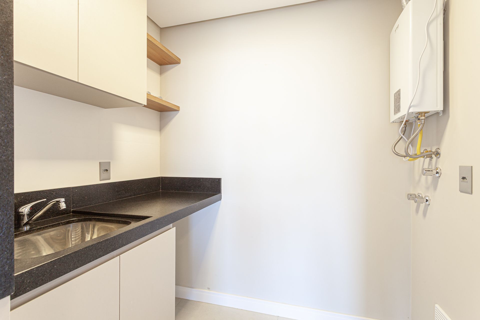 Apartamento para venda no bairro  em Torres