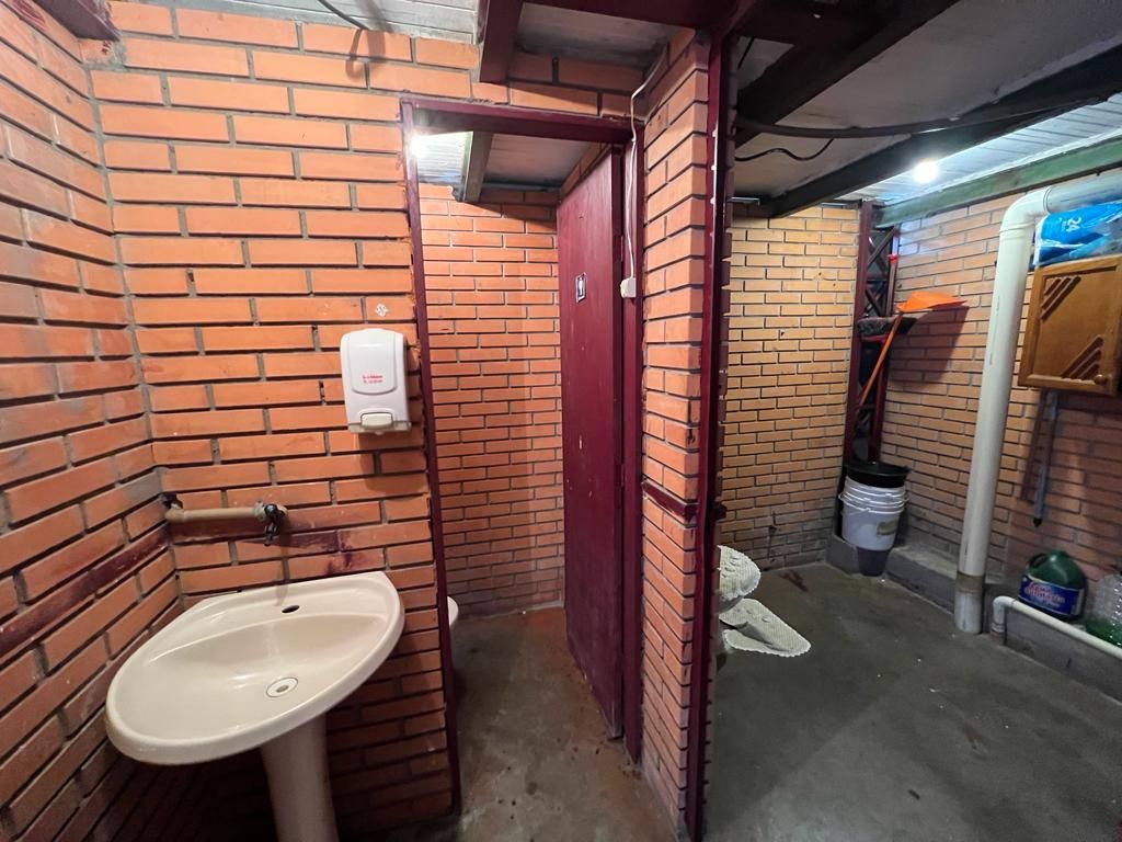 Pavilhão para venda no bairro Santa Fé em Caxias do Sul