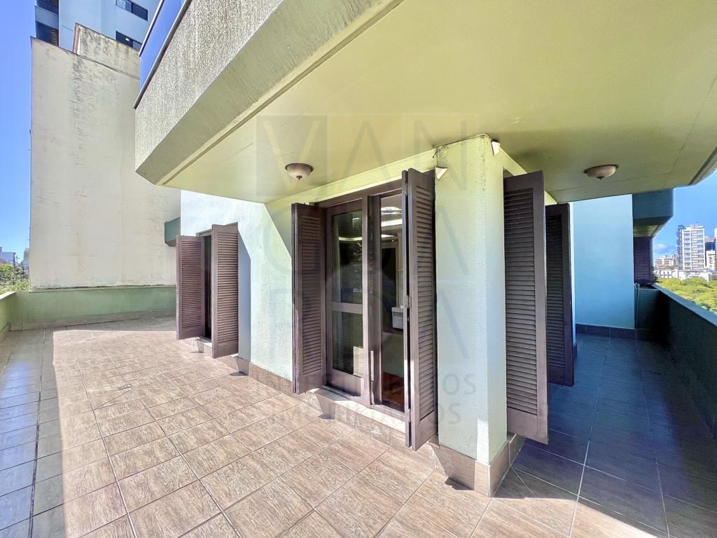 Cobertura para venda no bairro Centro em Caxias do Sul