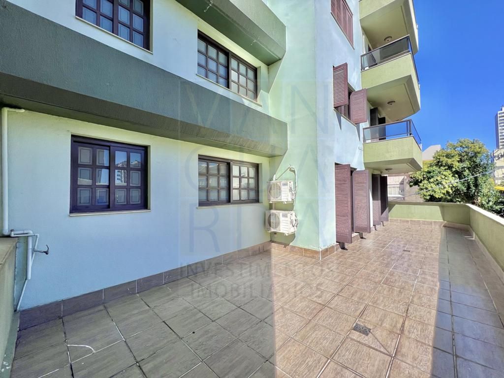 Cobertura para venda no bairro Centro em Caxias do Sul
