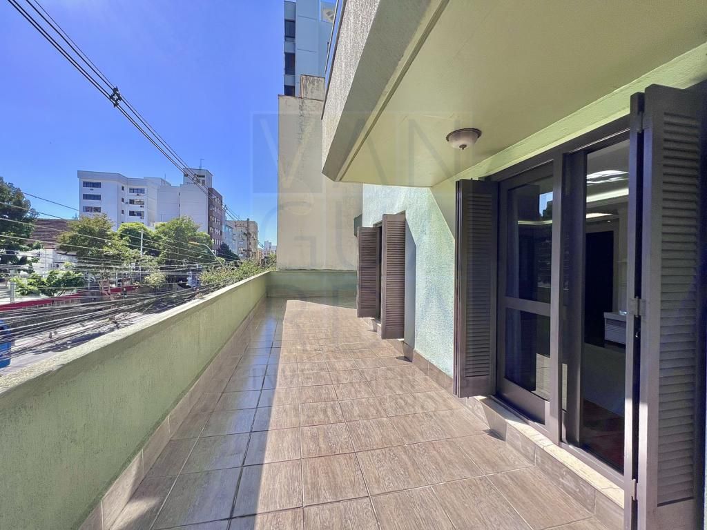 Cobertura para venda no bairro Centro em Caxias do Sul