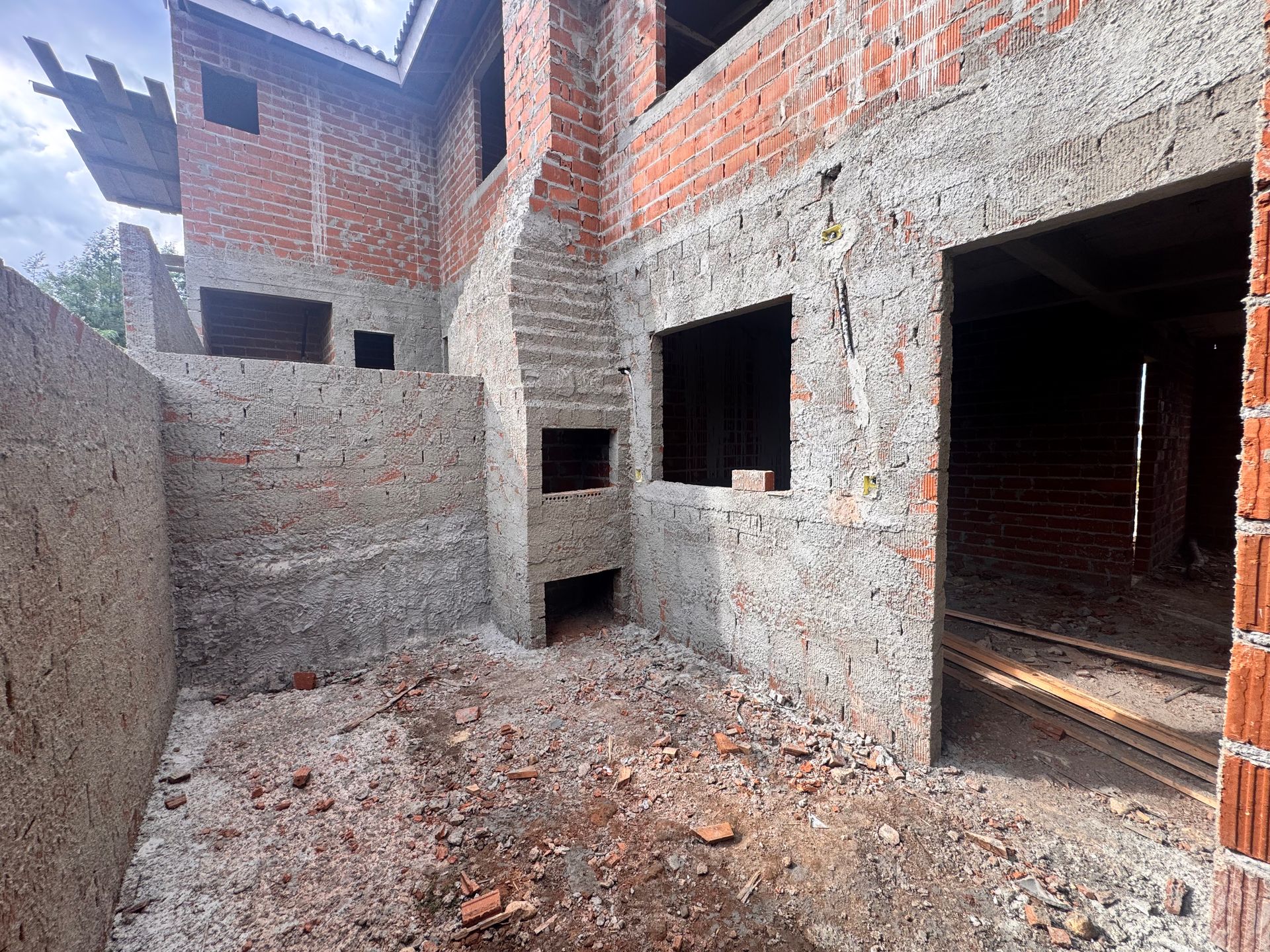 Sobrado Duplex para venda no bairro Não informado em Caxias do Sul