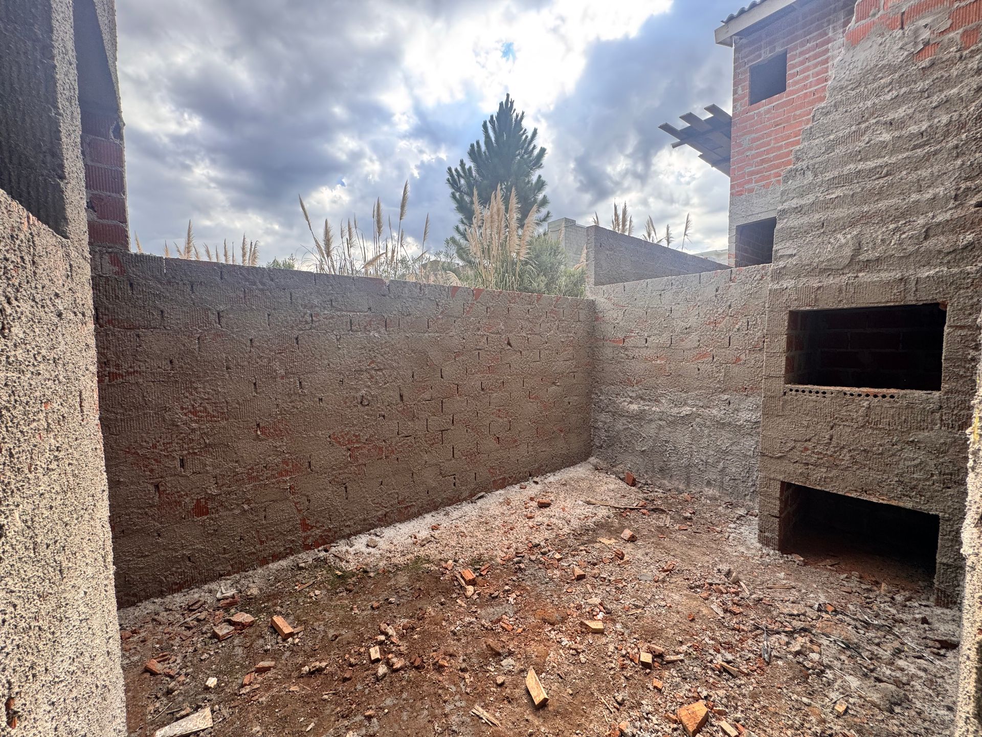 Sobrado Duplex para venda no bairro Não informado em Caxias do Sul
