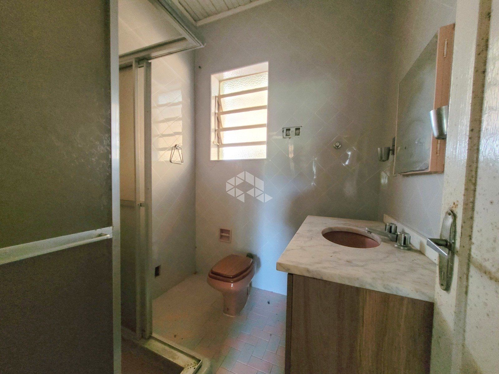 Sobrado Duplex para venda no bairro Jardim Botânico em Porto Alegre