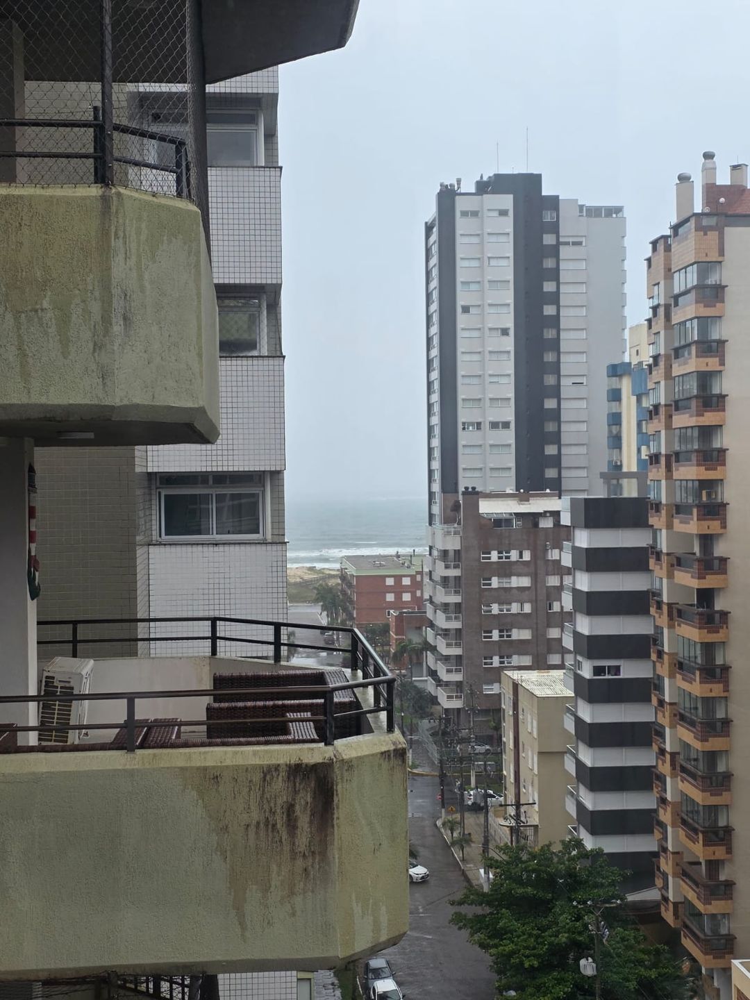 Apartamento para venda no bairro  em Torres