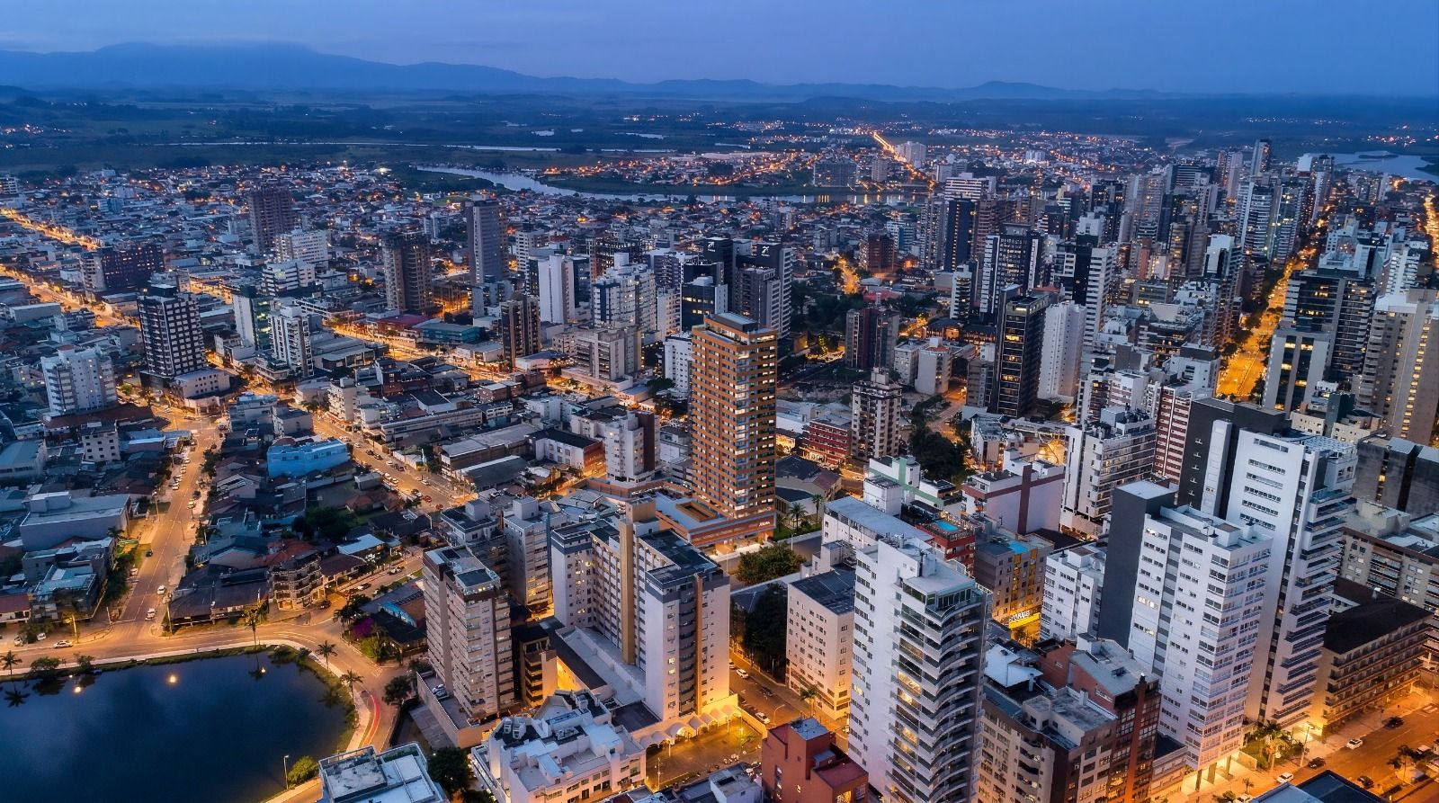 Apartamento para venda no bairro Centro em Torres