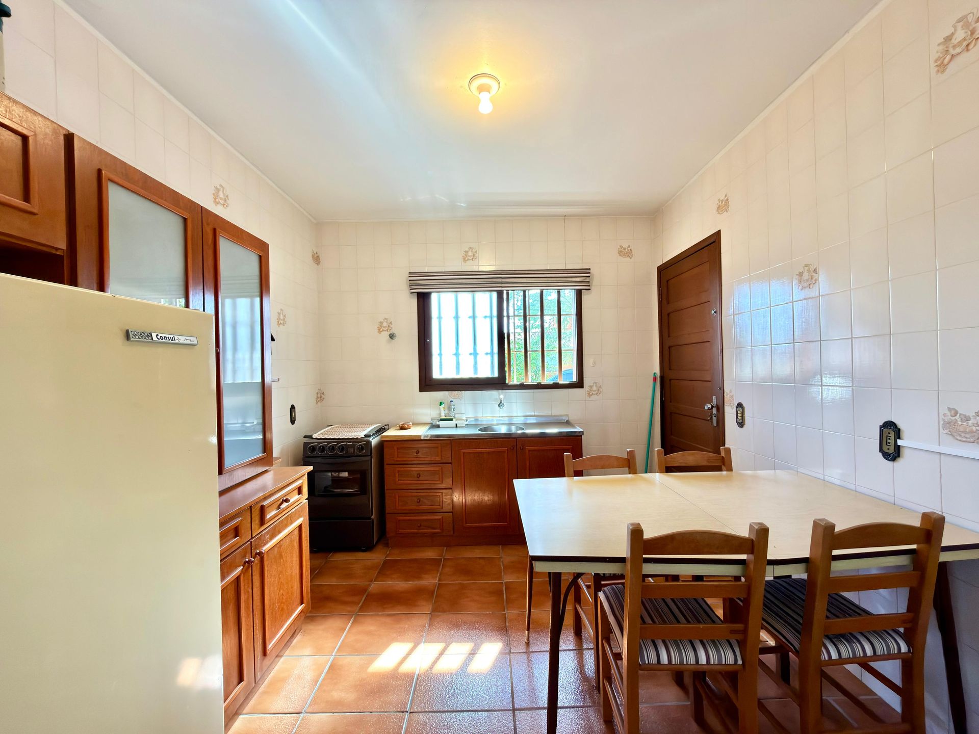 Casa para venda no bairro Centro em Xangri-lá