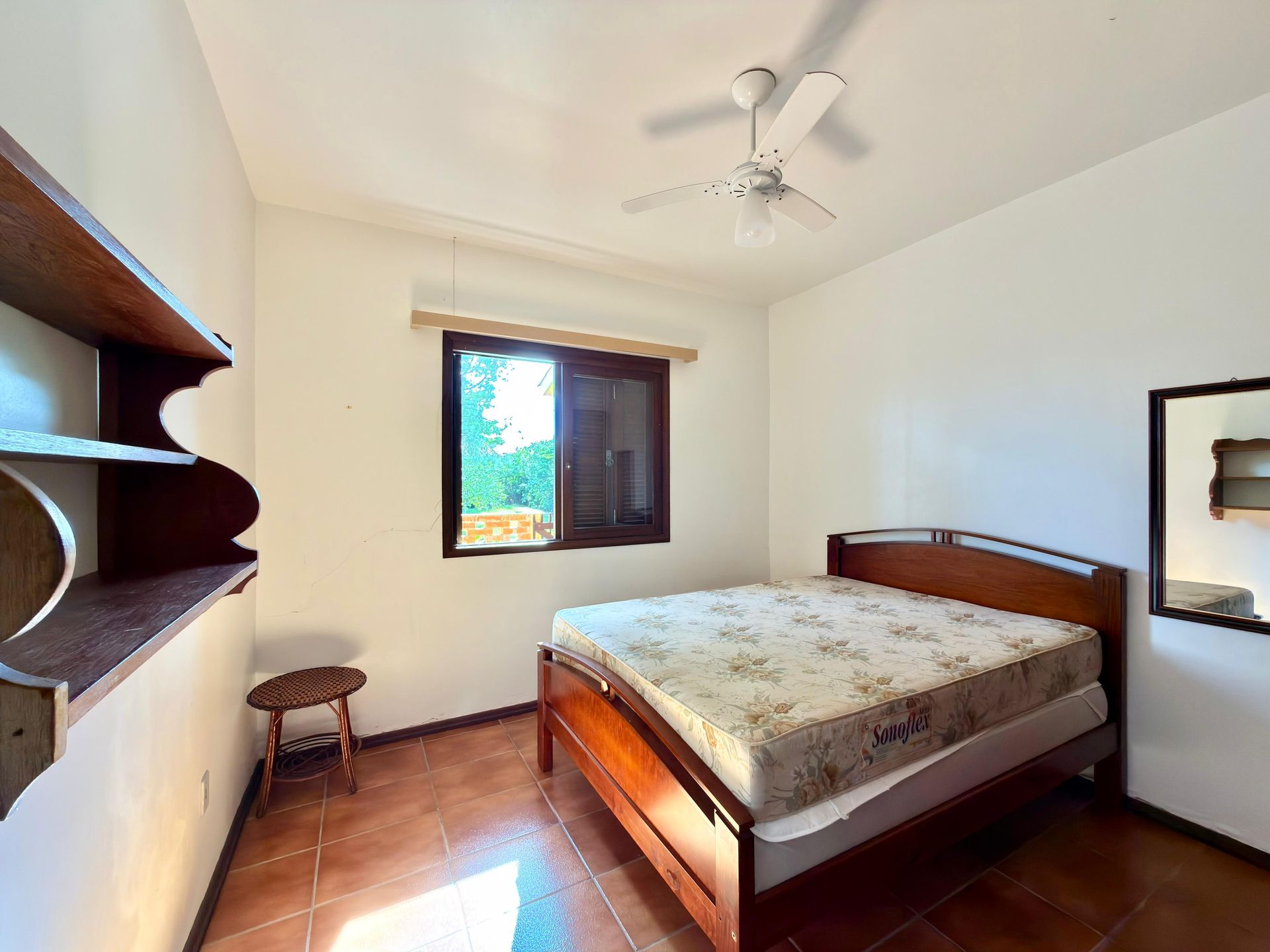 Casa para venda no bairro Centro em Xangri-lá