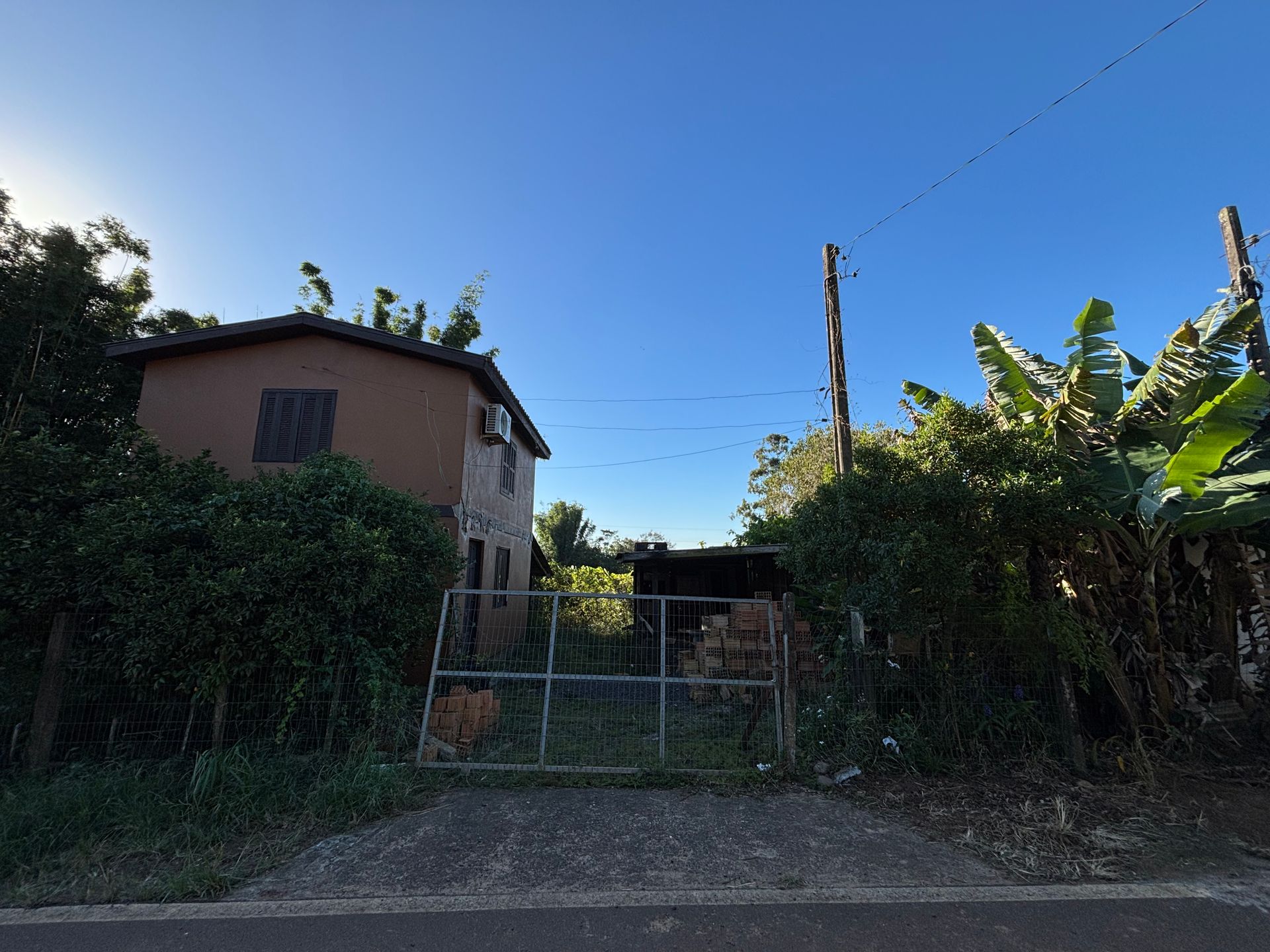 Terreno Padrão para venda no bairro Salinas em Torres