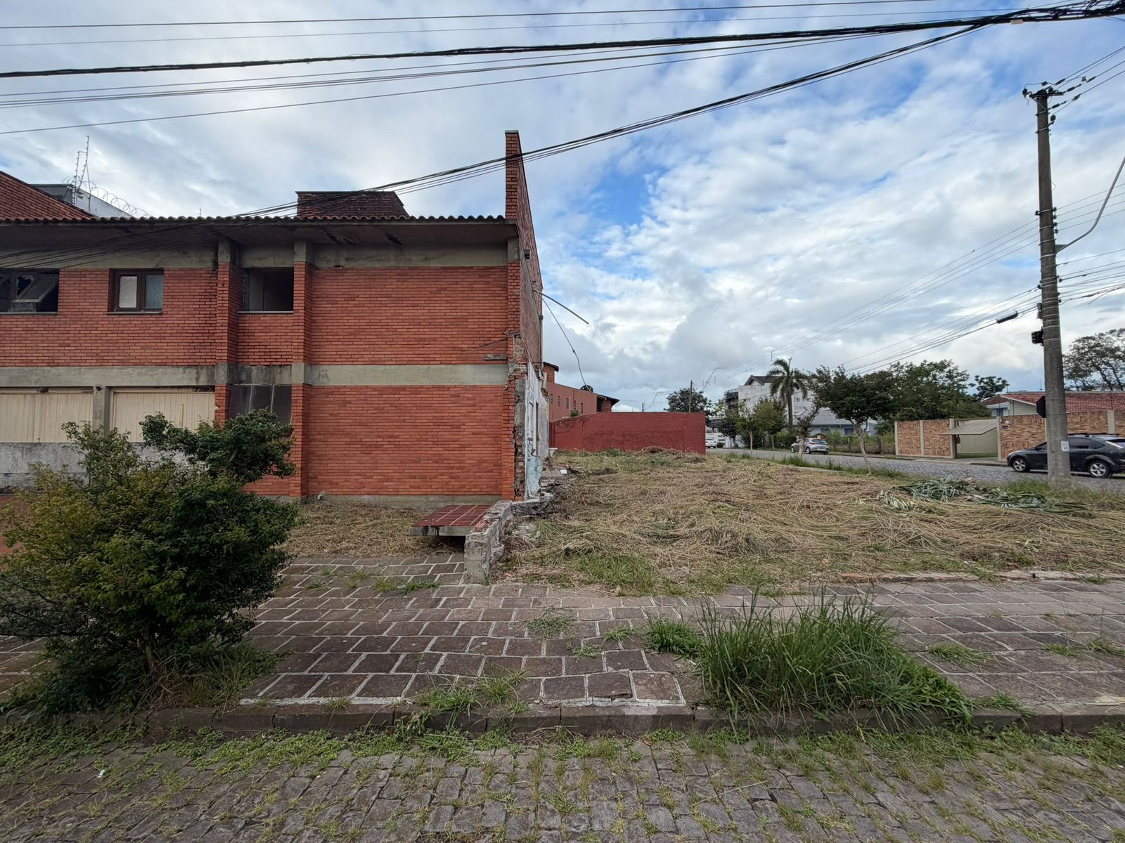 Terreno Padrão para venda no bairro Cinquentenário em Caxias do Sul