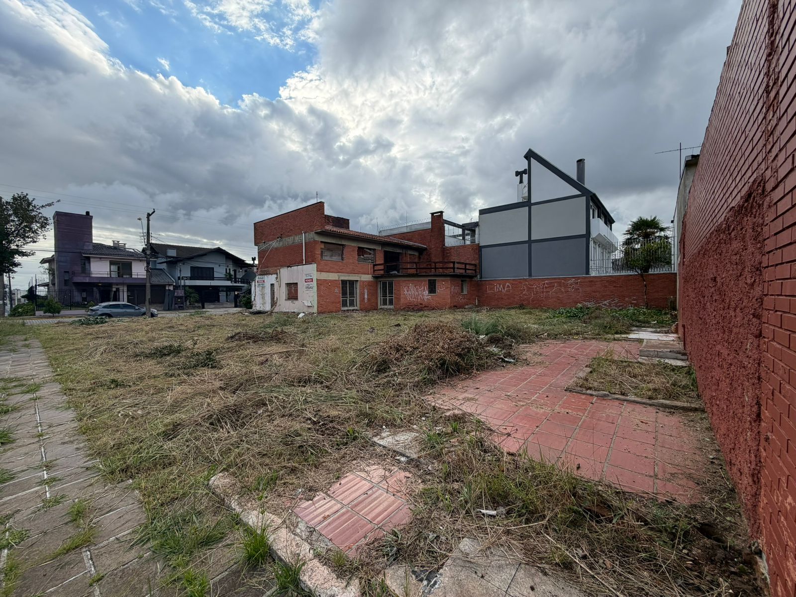 Terreno Padrão para venda no bairro Cinquentenário em Caxias do Sul