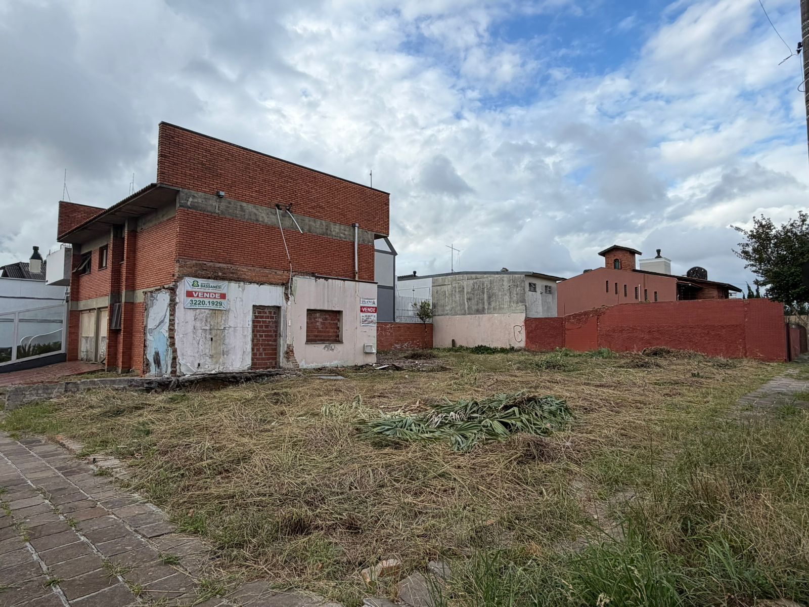 Terreno Padrão para venda no bairro Cinquentenário em Caxias do Sul