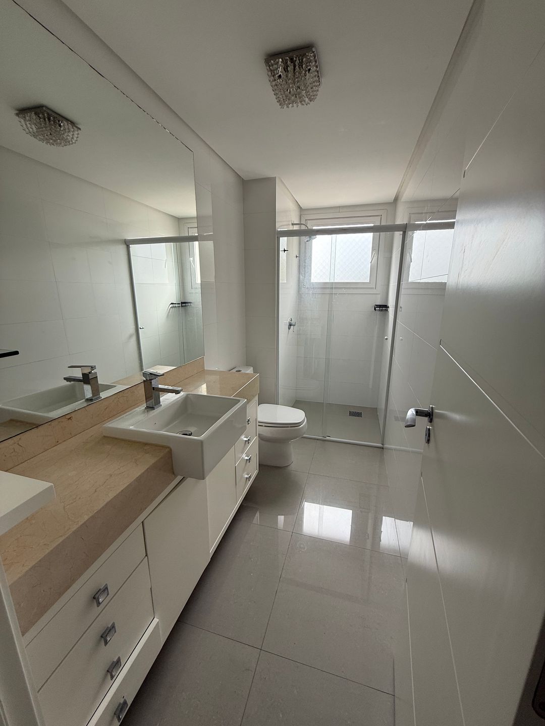 Apartamento para venda no bairro Madureira em Caxias do Sul