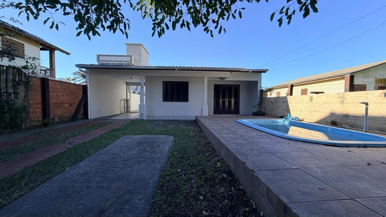 Casa para venda no bairro  em Arroio do Sal