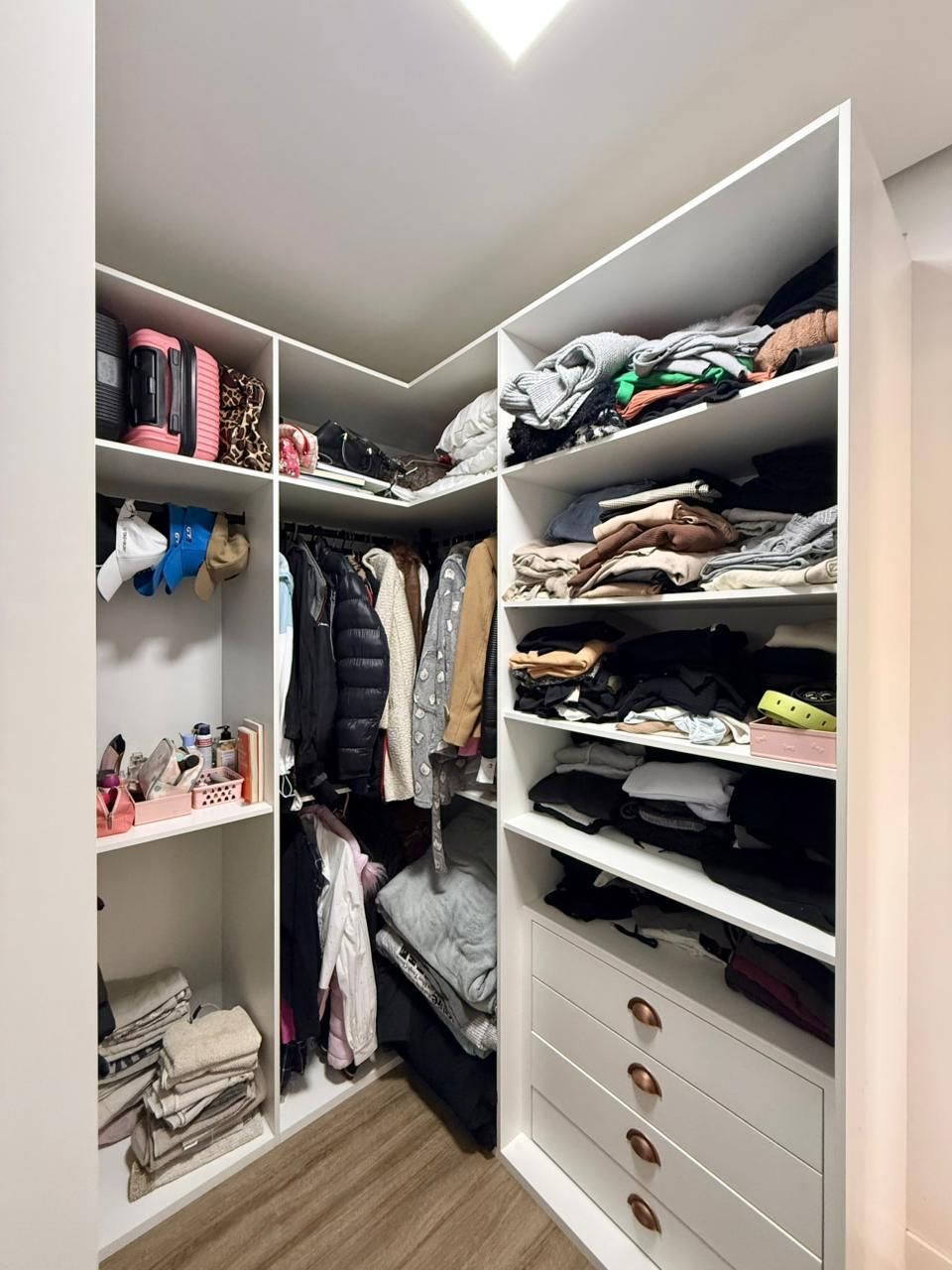 Apartamento para venda no bairro São Leopoldo em Caxias do Sul