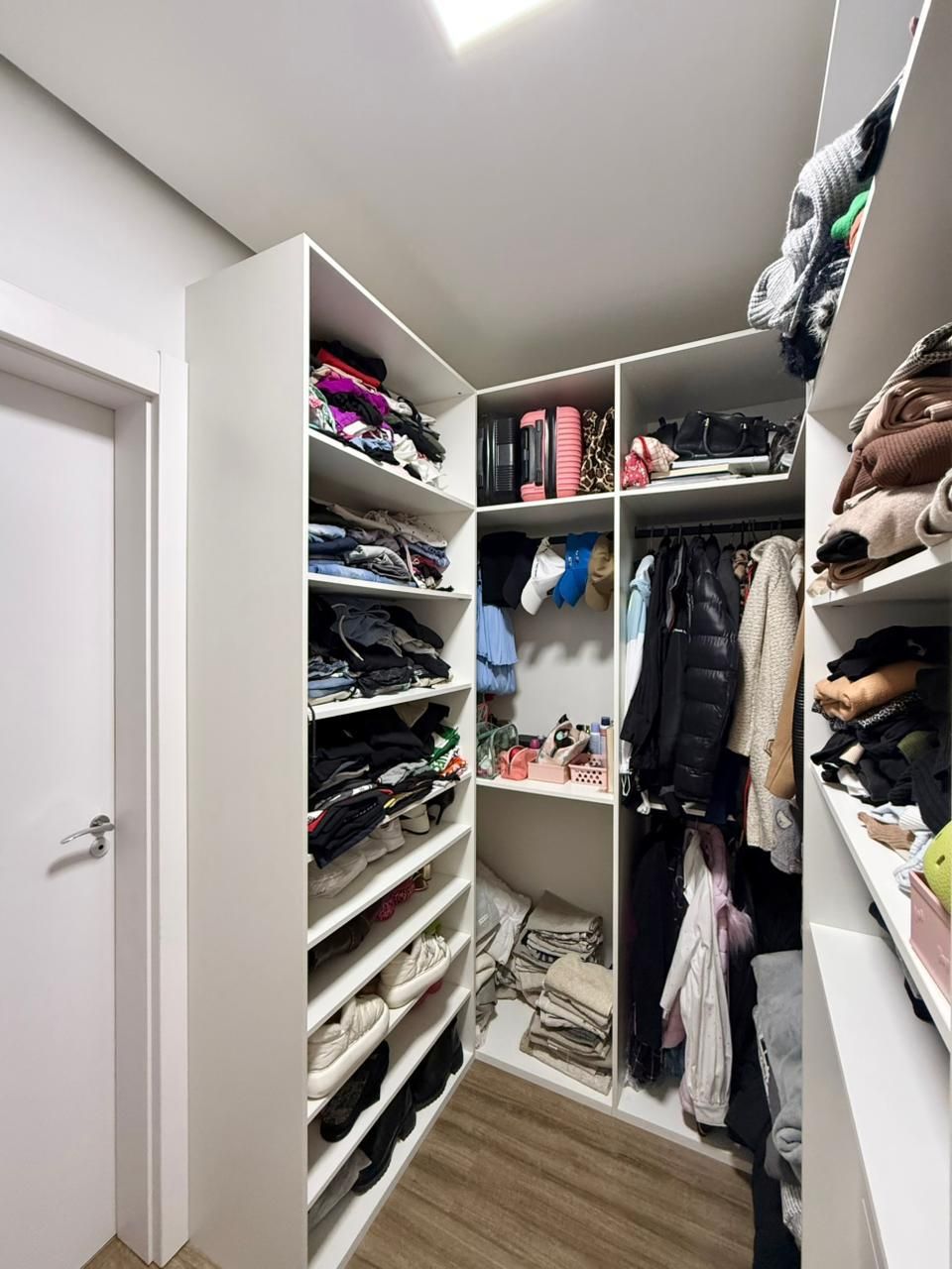 Apartamento para venda no bairro São Leopoldo em Caxias do Sul