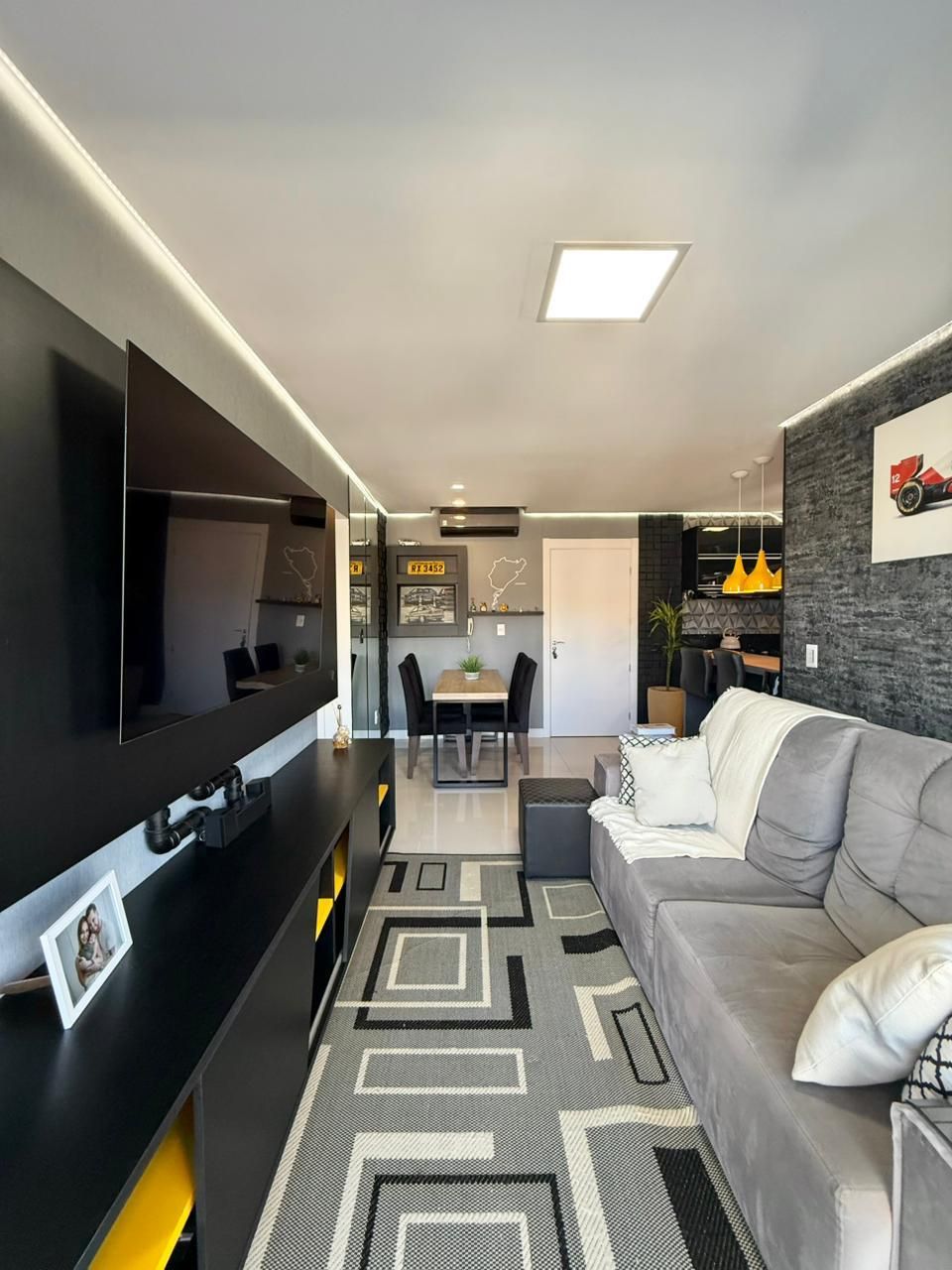 Apartamento para venda no bairro São Leopoldo em Caxias do Sul