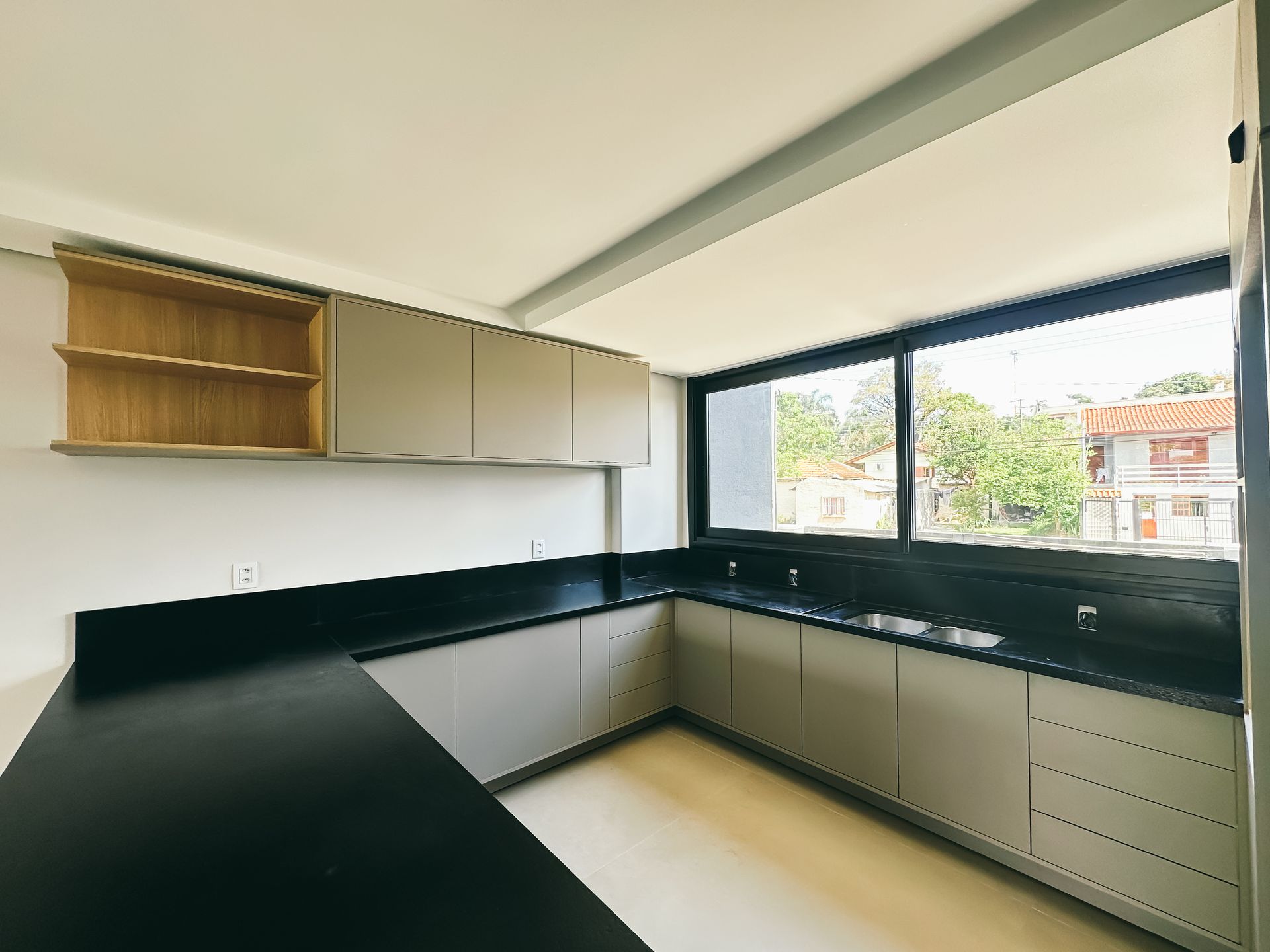 Casa para venda no bairro Bosque Lucas Araújo em Passo Fundo