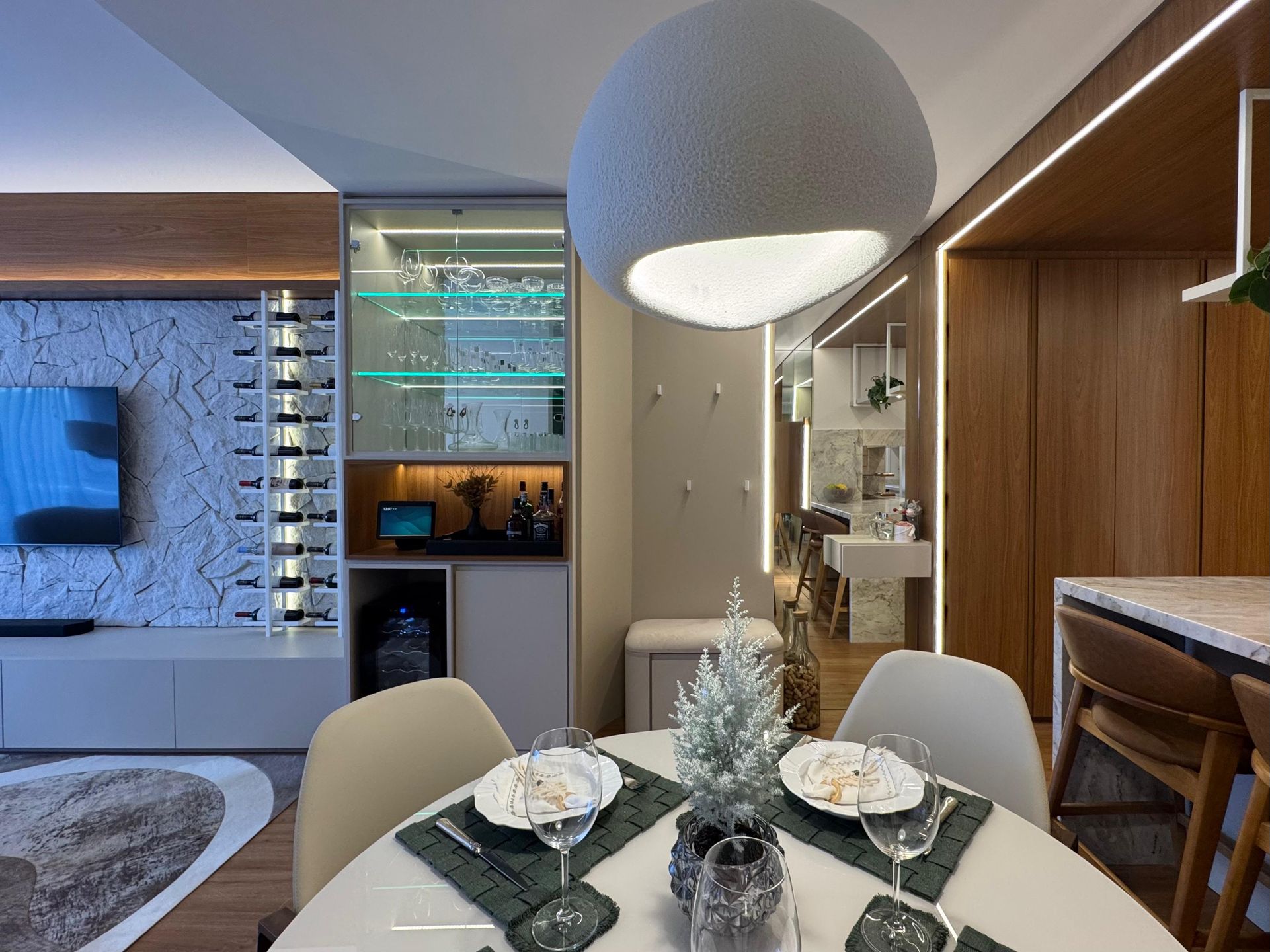 Apartamento para venda no bairro Carniel em Gramado