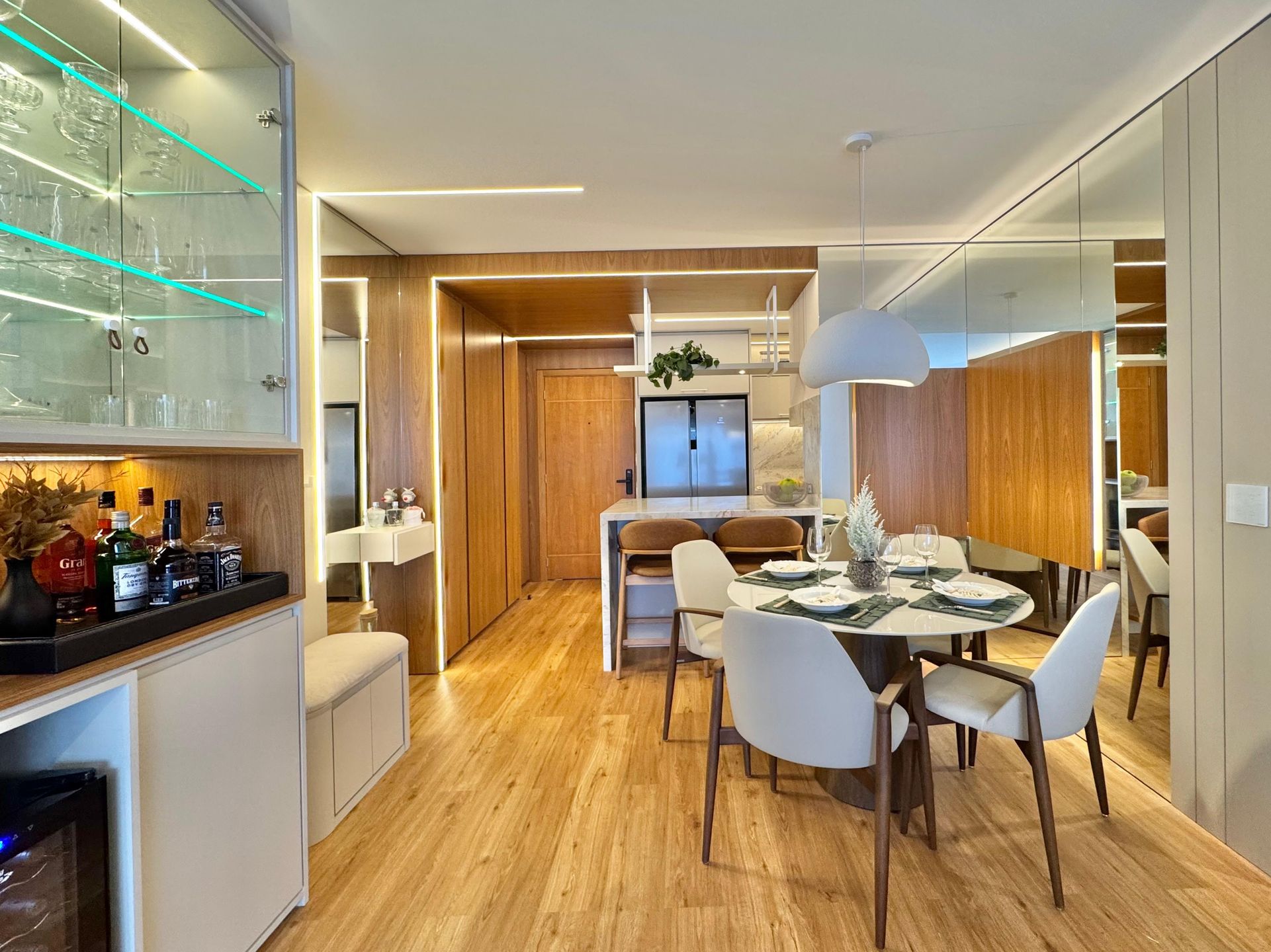 Apartamento para venda no bairro Carniel em Gramado