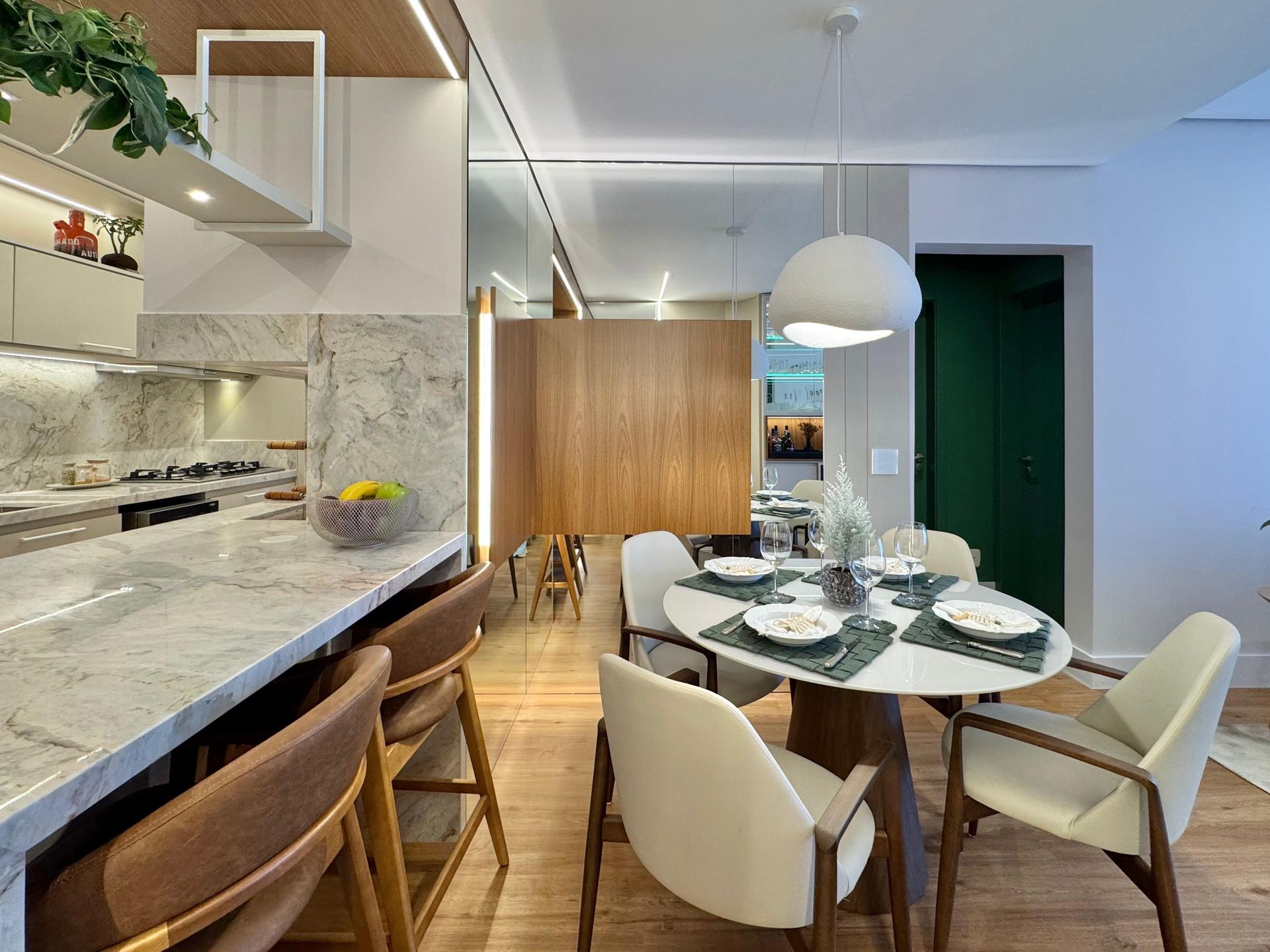 Apartamento para venda no bairro Carniel em Gramado