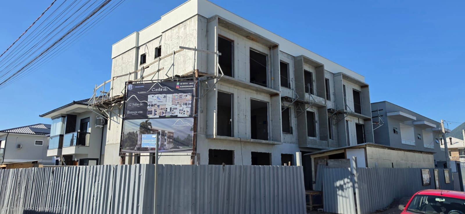 Sala Comercial Aérea para venda no bairro  em Palhoça