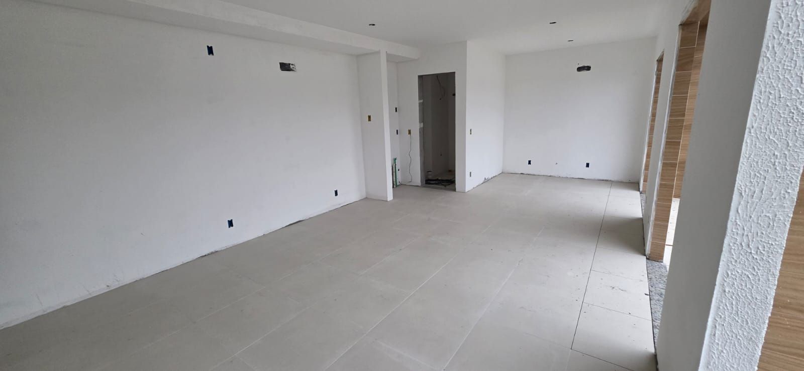 Sala Comercial Aérea para venda no bairro  em Palhoça
