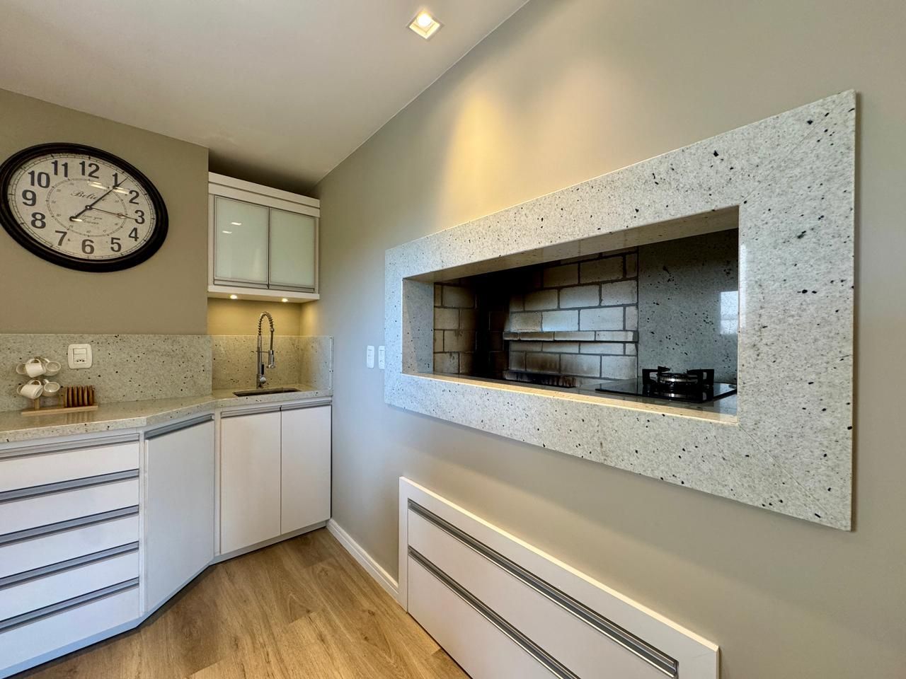 Apartamento para venda no bairro Centro em Gramado