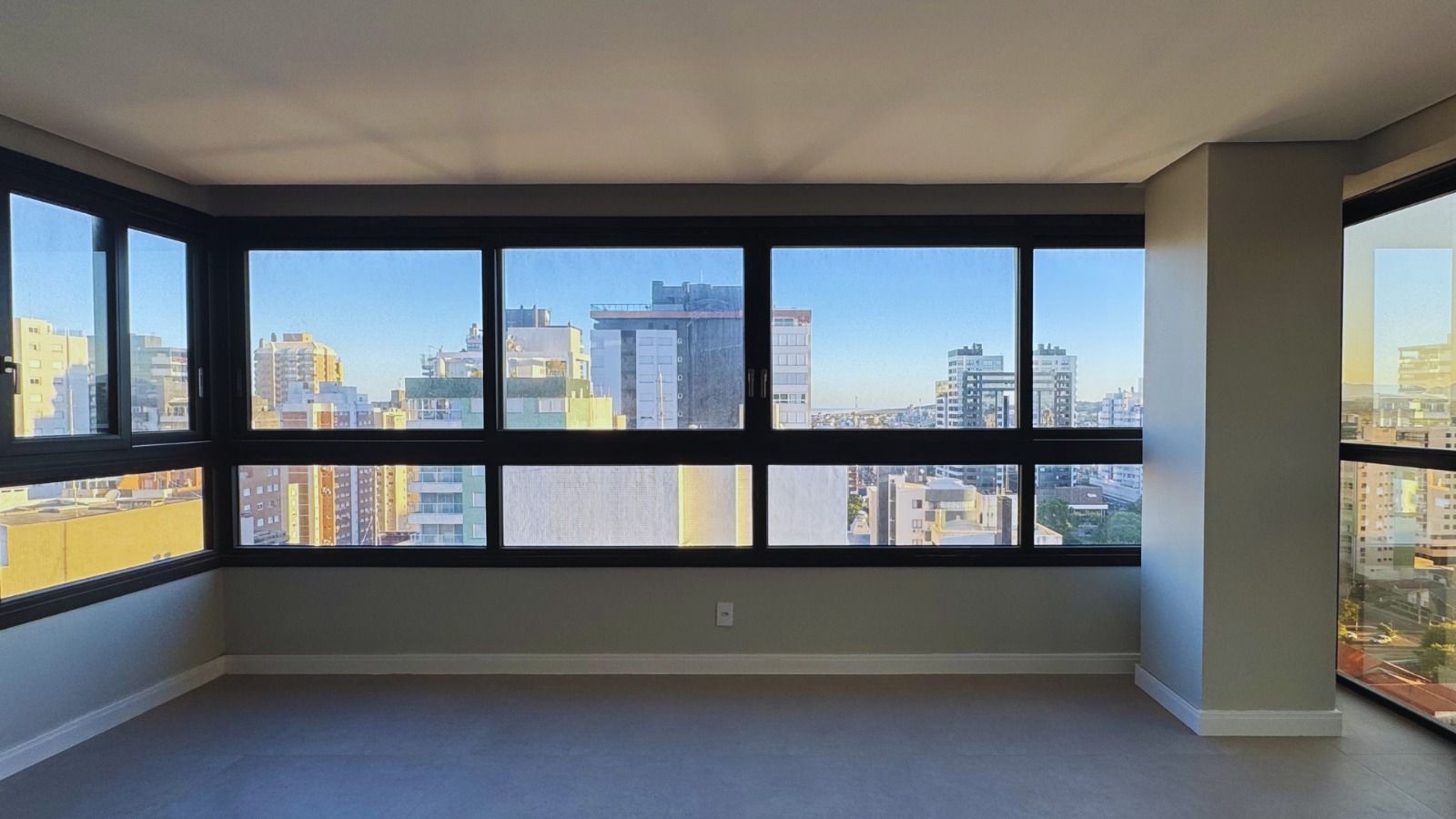 Apartamento para venda no bairro Centro em Torres