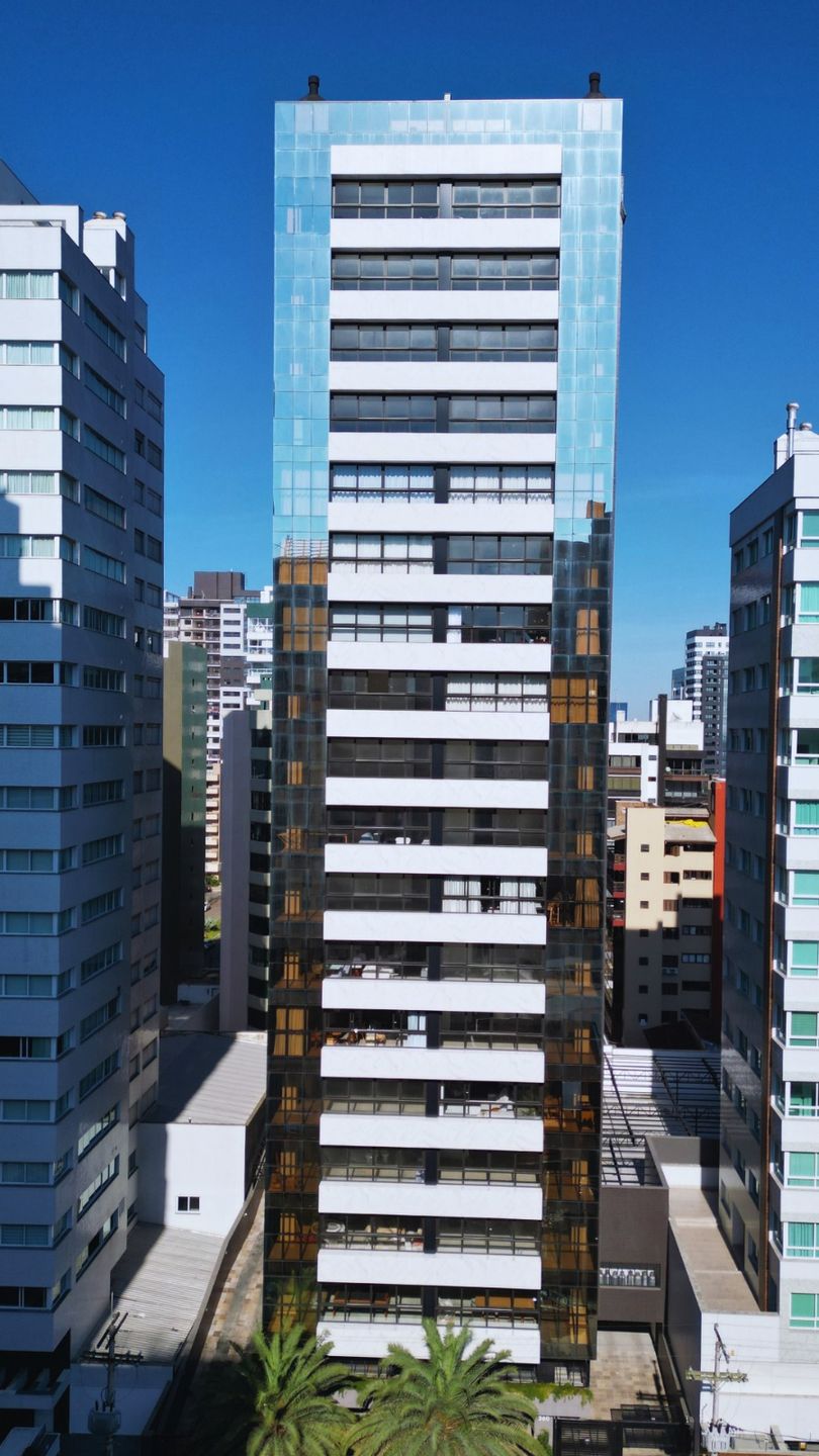 Apartamento para venda no bairro Centro em Torres