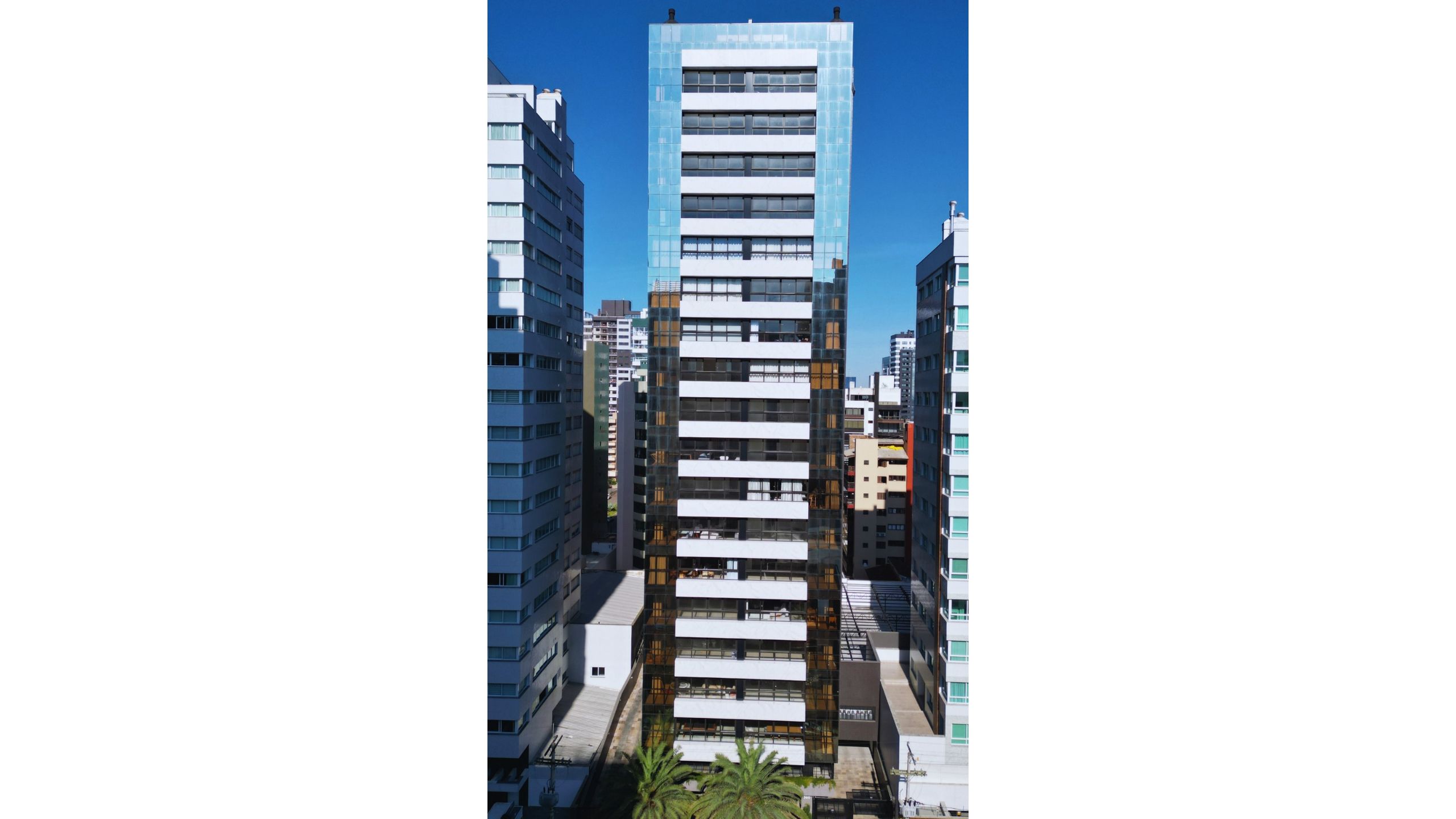 Apartamento para venda no bairro Centro em Torres