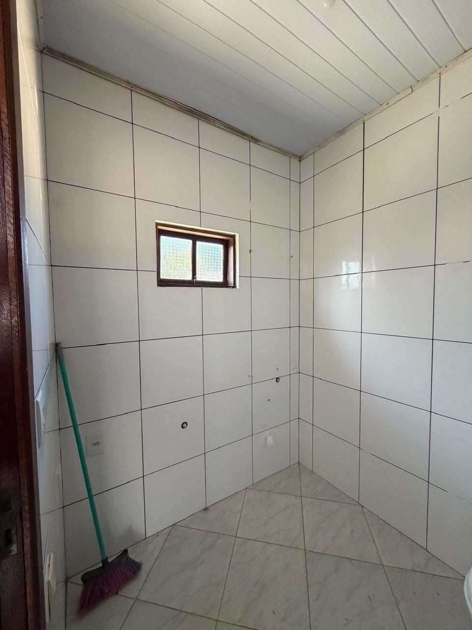 Casa para venda no bairro Igra Sul em Torres