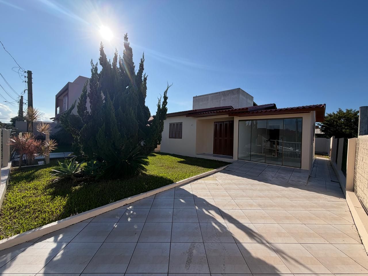 Casa para venda no bairro Igra Sul em Torres