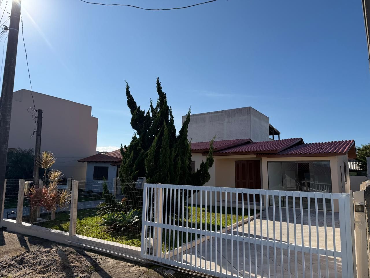 Casa para venda no bairro Igra Sul em Torres