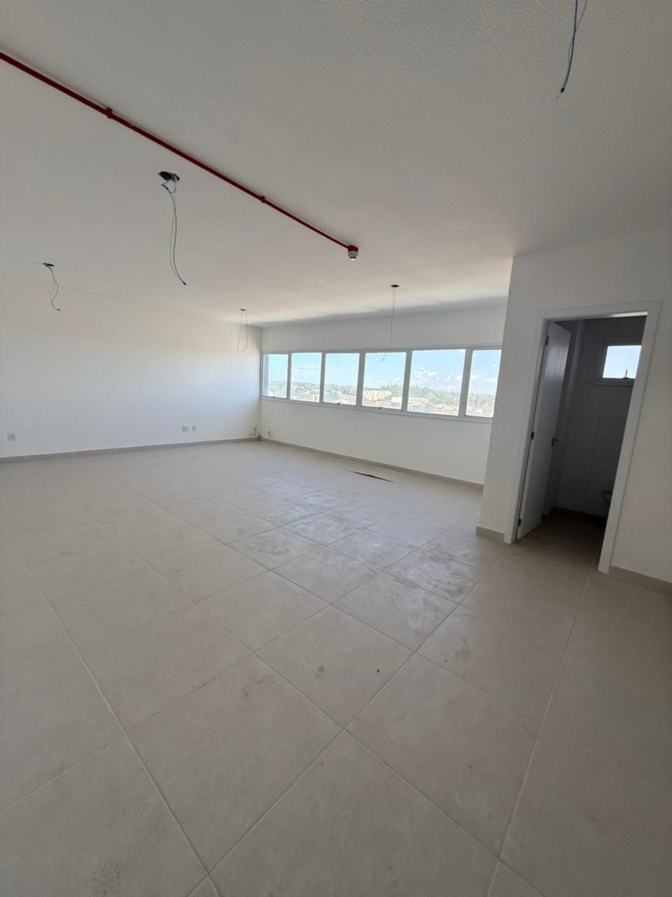 Sala comercial para venda no bairro Desvio Rizzo em Caxias do Sul