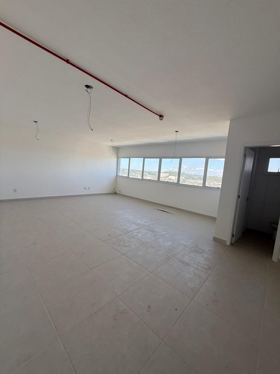 Sala comercial para venda no bairro Desvio Rizzo em Caxias do Sul