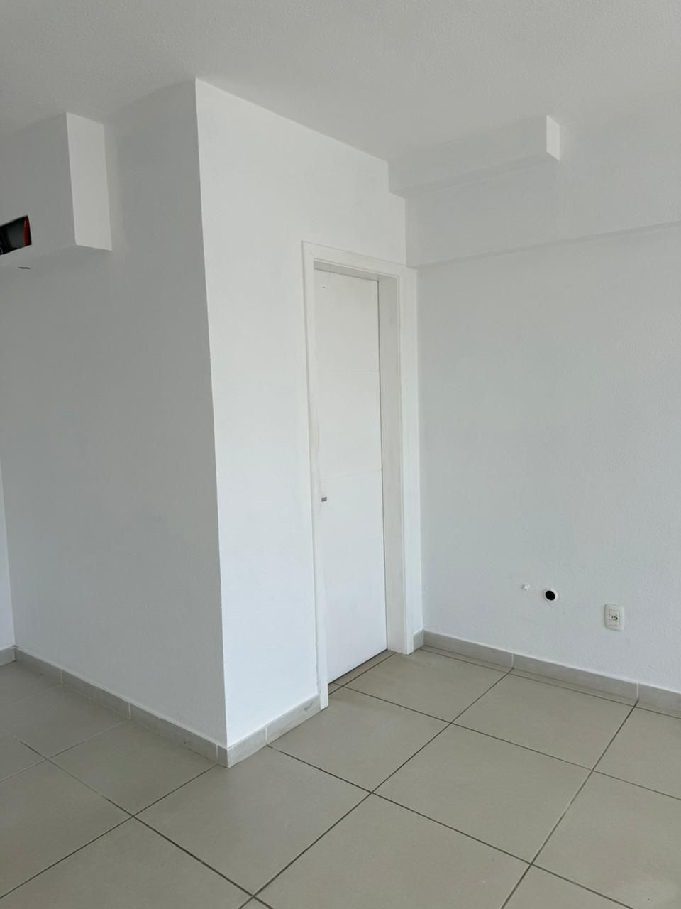 Sala comercial para venda no bairro Desvio Rizzo em Caxias do Sul