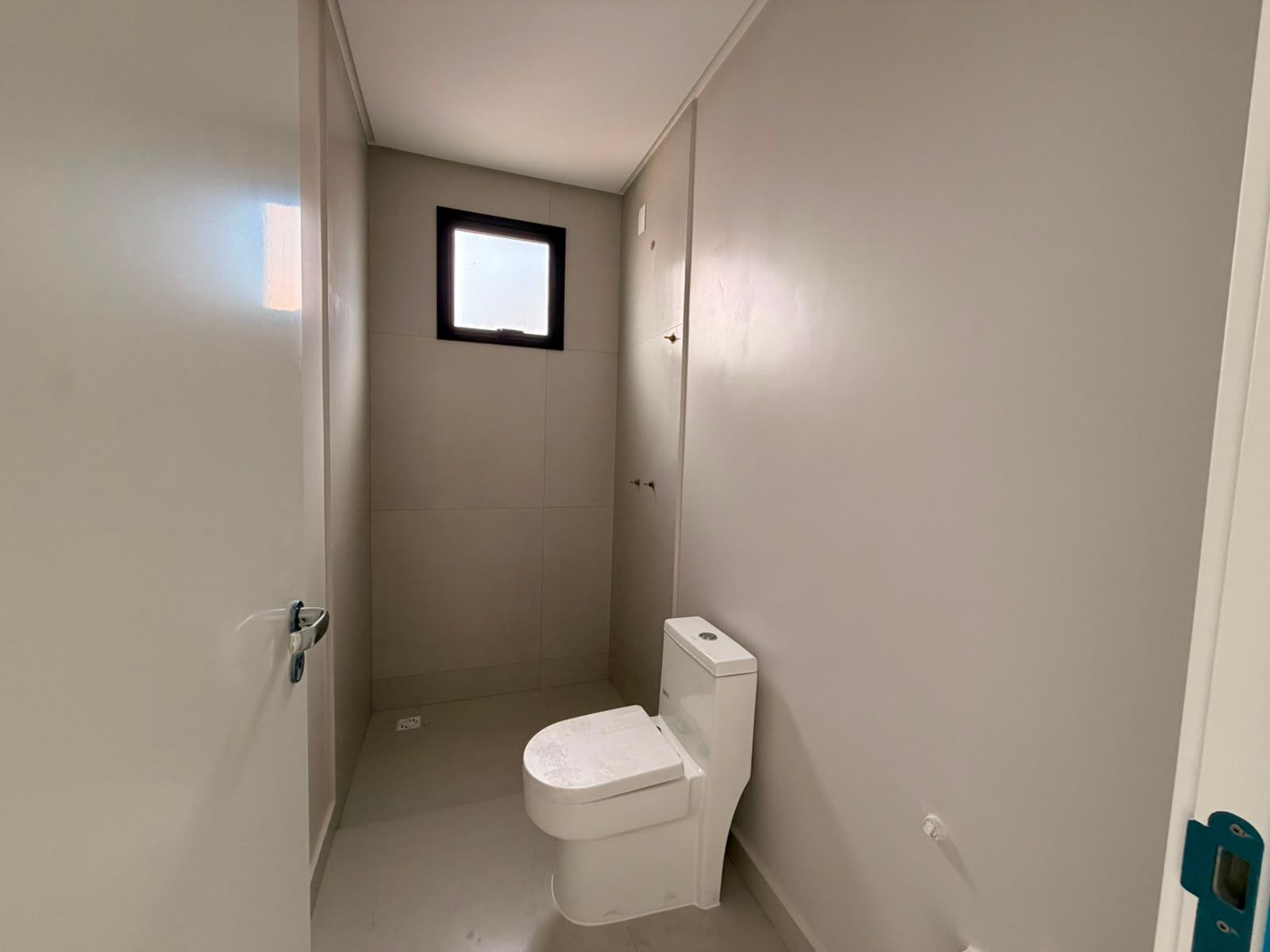 Apartamento para venda no bairro Meia Praia em Itapema