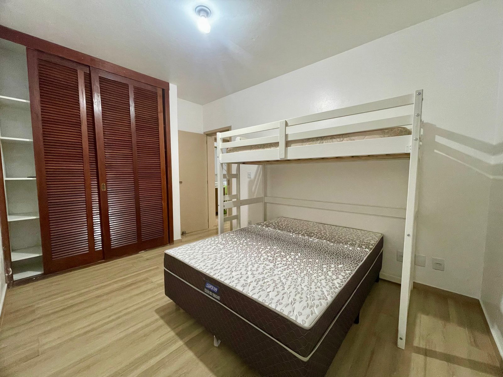 Apartamento para venda no bairro Centro em Torres
