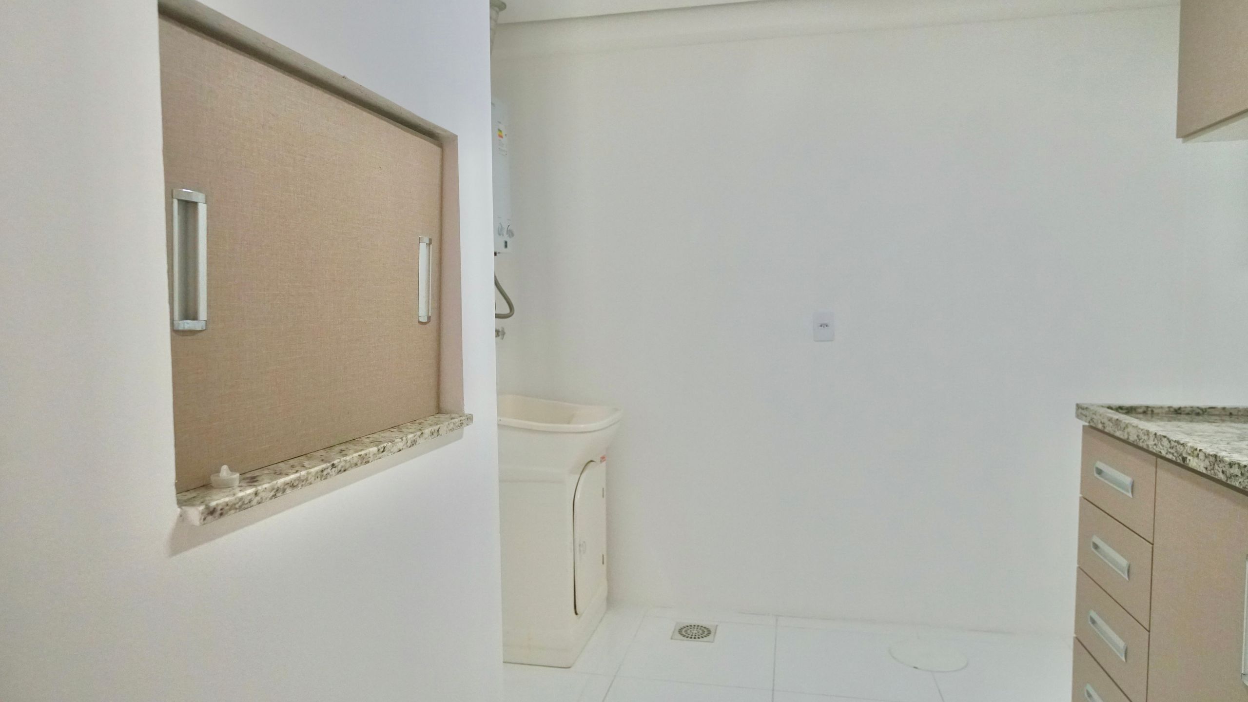 Apartamento para venda no bairro Av. Central em Gramado