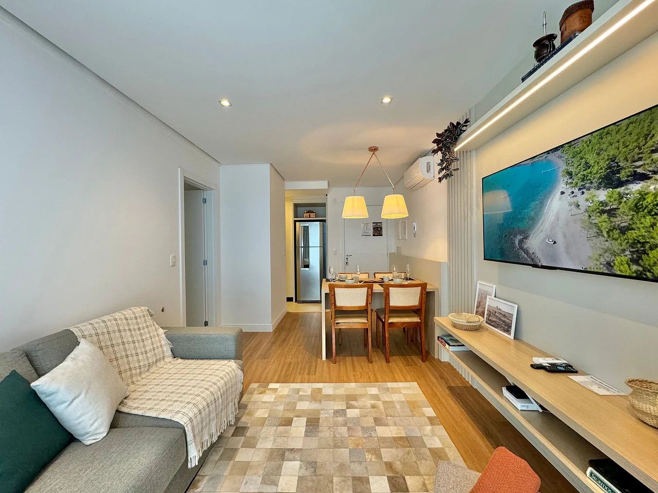 Apartamento para venda no bairro Floresta em Gramado