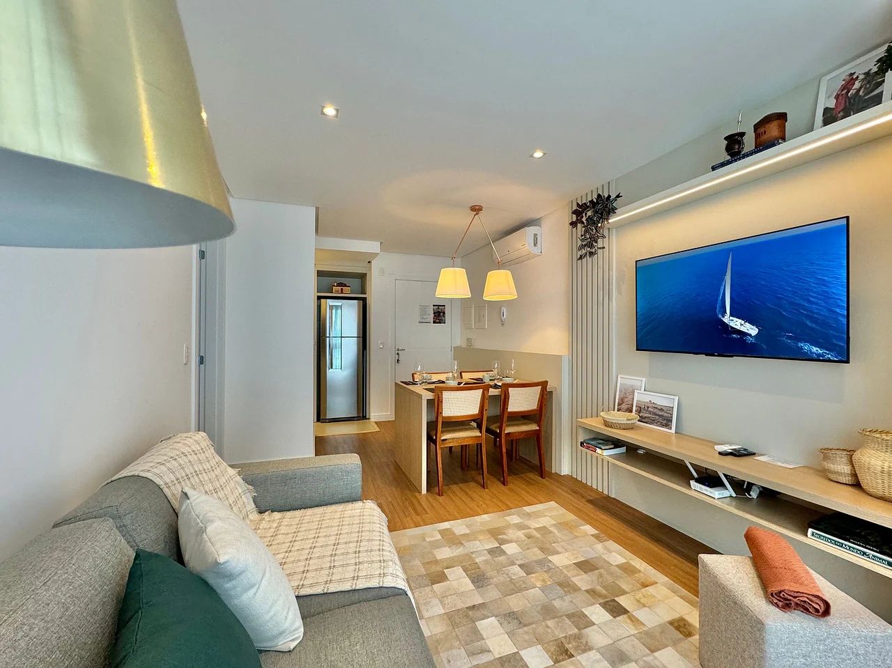 Apartamento para venda no bairro Floresta em Gramado