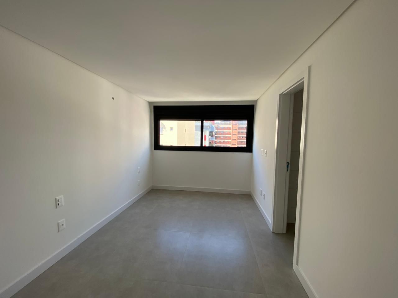 Apartamento para venda no bairro Centro em Torres