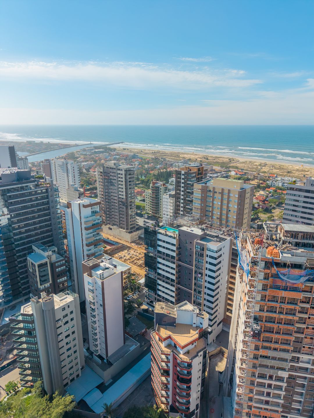 Apartamento para venda no bairro Praia Grande em Torres