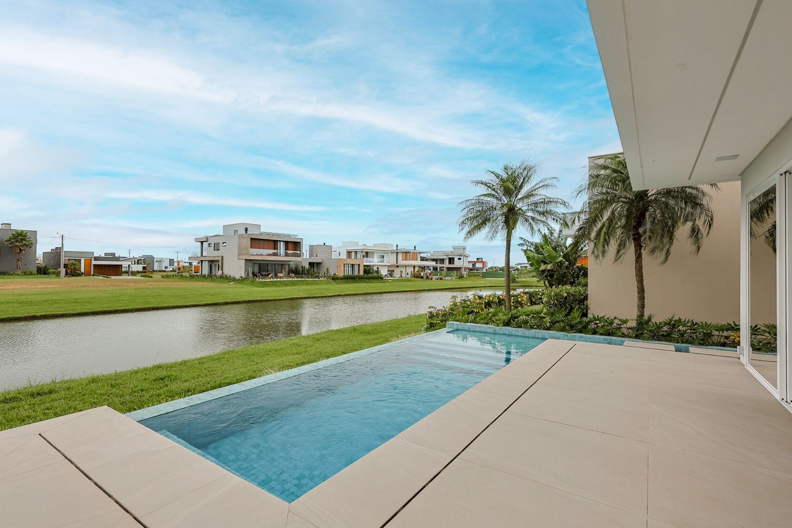 Sala comercial para venda no bairro Prainha em Torres