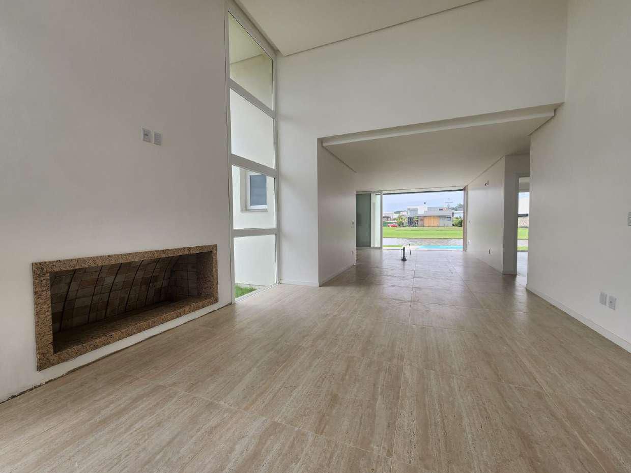 Sala comercial para venda no bairro Prainha em Torres