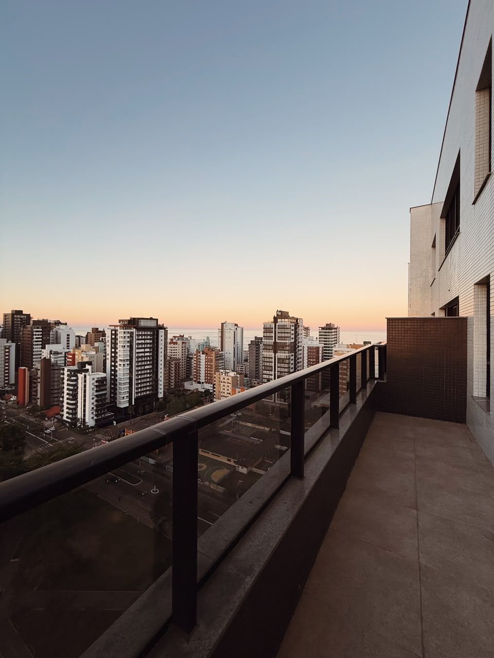 Duplex para venda no bairro Centro em Torres