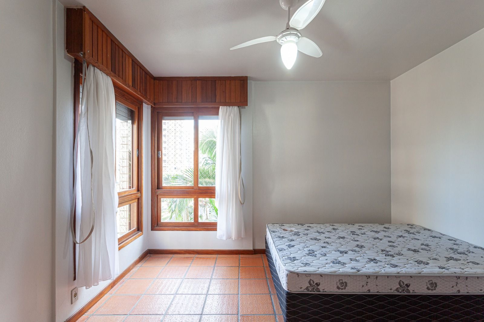 Apartamento para venda no bairro  em Torres